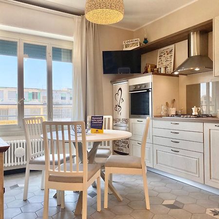 Apartament Casaviva - Le Vele Di Angela Genua Zewnętrze zdjęcie